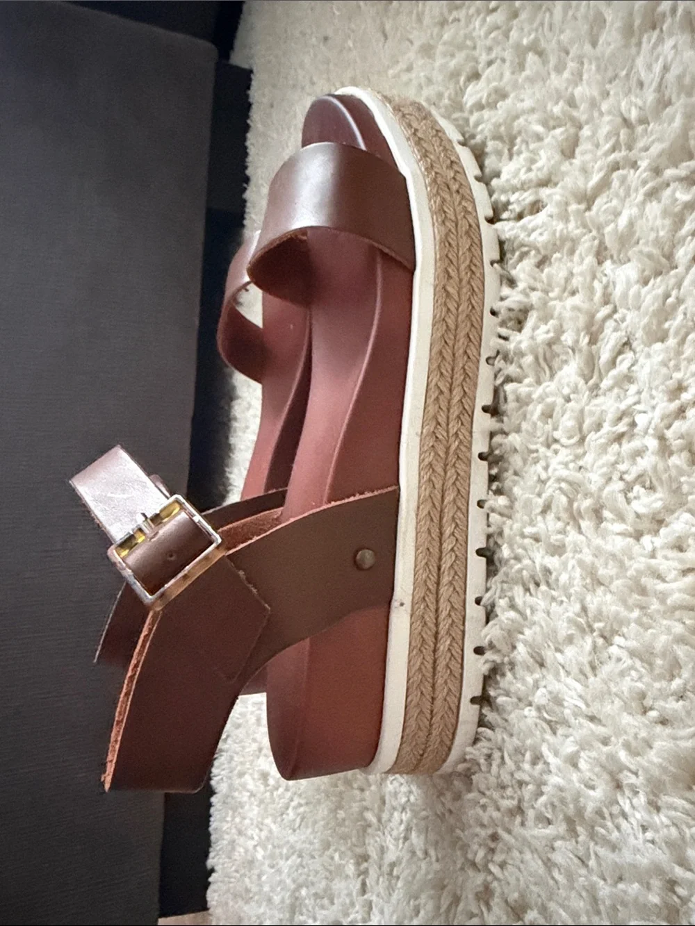 MIA comfortable brown